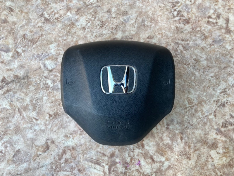 Honda_Fit_2015-2018_Driver_Airbag