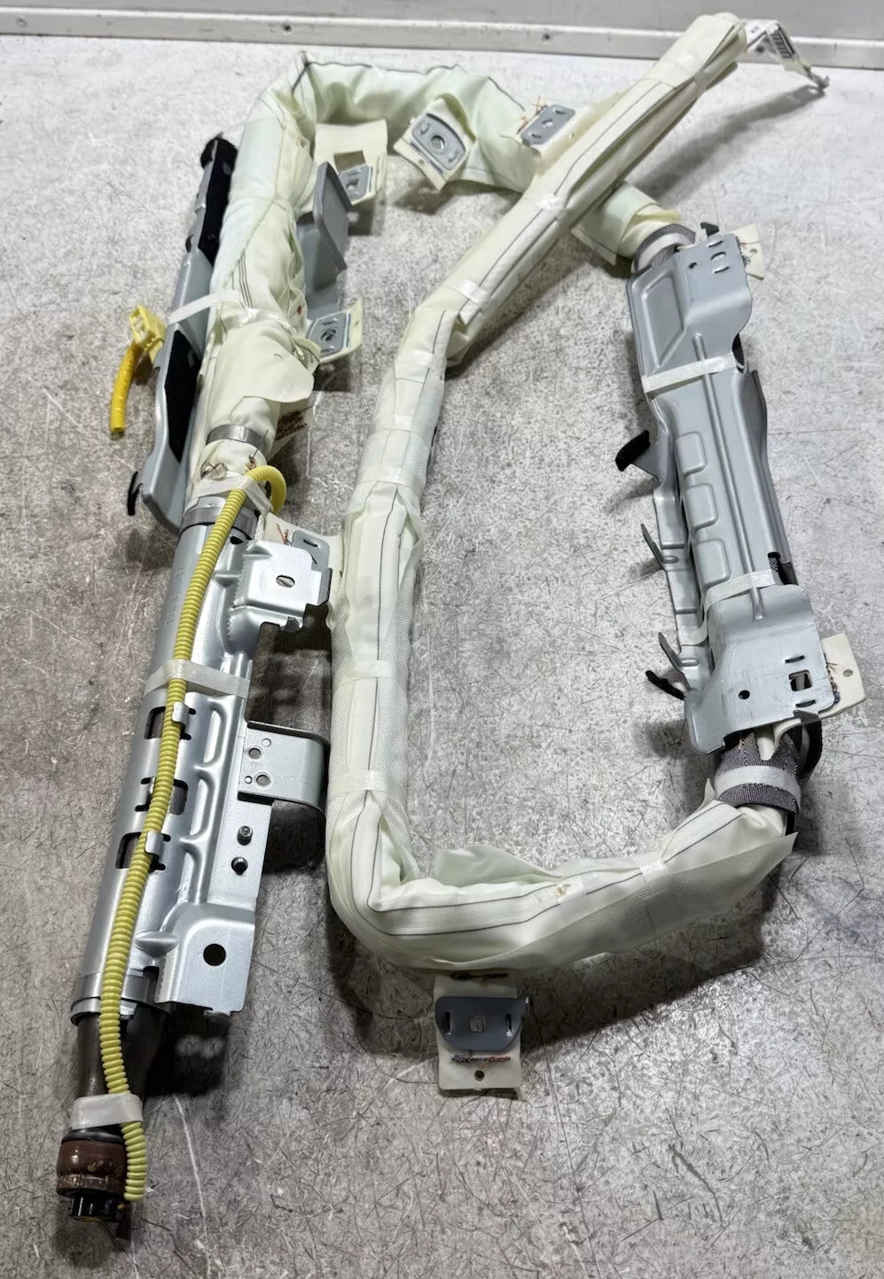 2013- 2023 TOYOTA 4Runner Right Passenger Side Roof Curtain Airbag