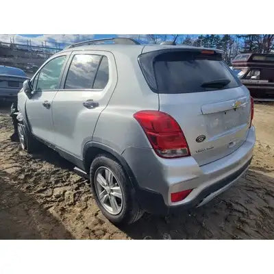 Chevrolet Trax 2017 Used Side Mirror M00027