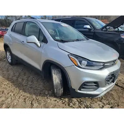 Chevrolet Trax 2017 Used Side Mirror M00027