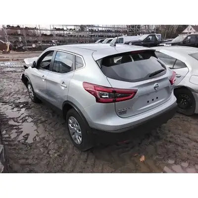 Nissan Rogue Sport 2017 Used Side Mirror M00030