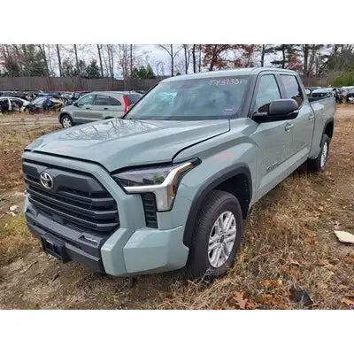 Toyota Tundra 2022 Used Headlight   H~00007